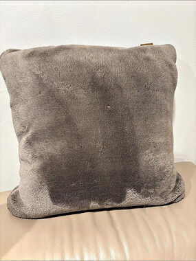 Closet Clean out - $20 Ugg Pre Owned Pillow  - Buy 5 items for free shippin